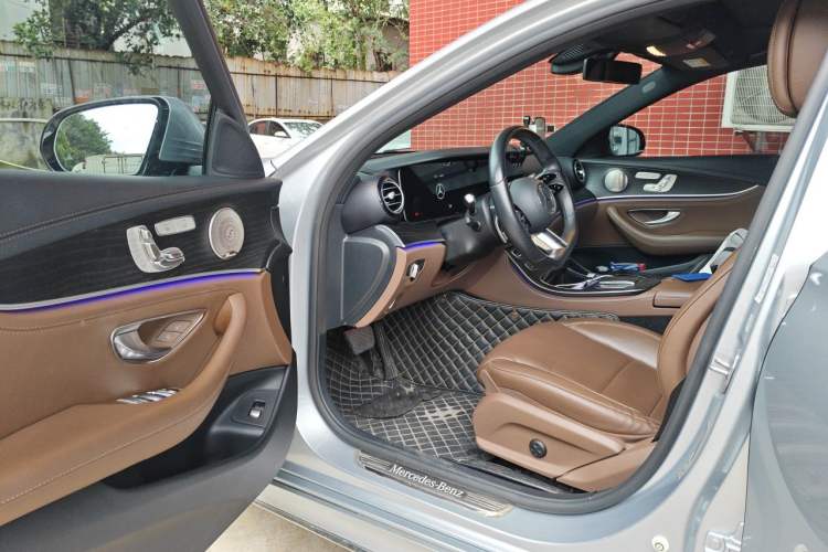 Used Mercedes-Benz E-Class 2021 Restyled E 300 L Sporty and Stylish Edition Driver Seat