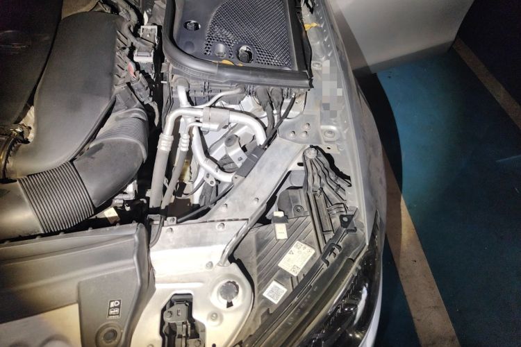 Used Mercedes-Benz E-Class 2021 E 300 L Sport Premium Edition Engine Bay Left