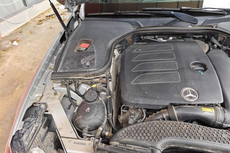 Used Mercedes-Benz E-Class 2021 Restyled E 300 L Sporty and Stylish Edition Engine Bay Right