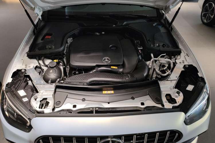 Used Mercedes-Benz E-Class 2021 Facelift E 260 Coupe Engine Bay