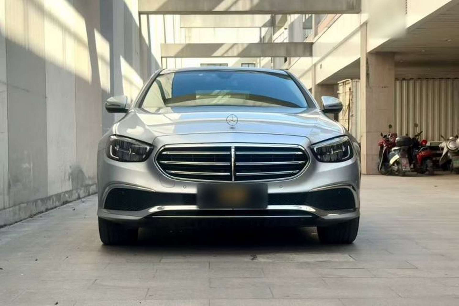 Used Mercedes-Benz E-Class 2021 E 260 L 4MATIC Exterior 2