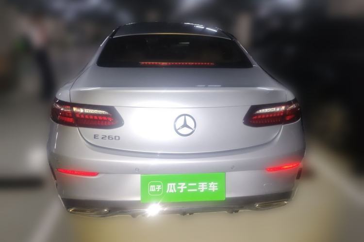 Used Mercedes-Benz E-Class 2021 E 260 Coupe Exterior 4
