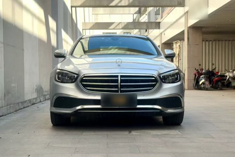 Used Mercedes-Benz E-Class 2021 E 260 L 4MATIC Exterior 5