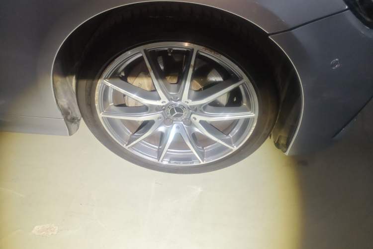 Used Mercedes-Benz E-Class 2021 E 260 Coupe Exterior 7