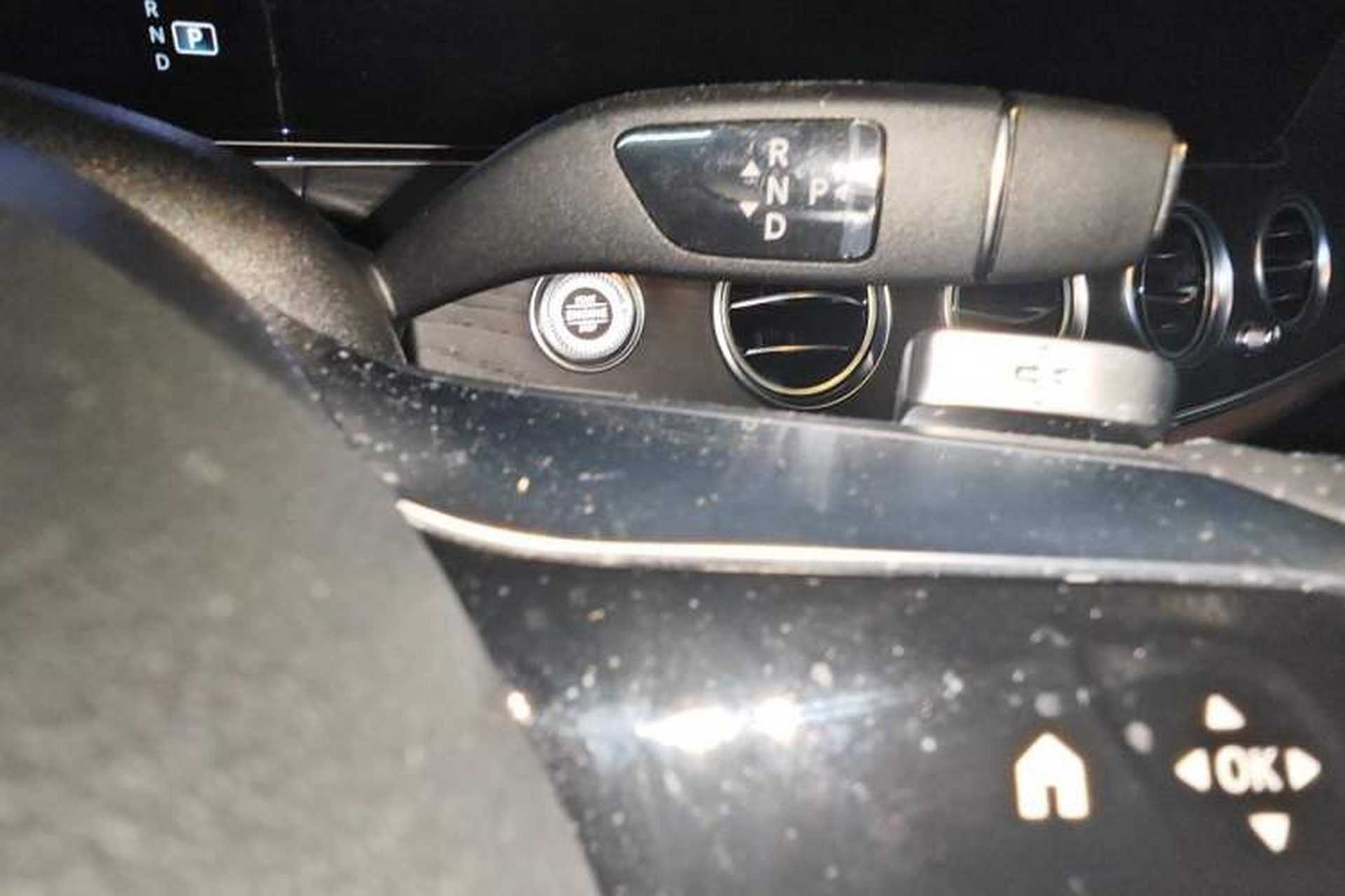 Used Mercedes-Benz E-Class 2021 Restyled E 300 L Luxury Edition Gear Lever