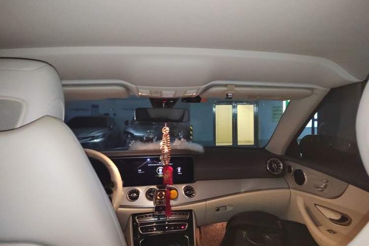 Used Mercedes-Benz E-Class 2021 E 260 Convertible Coupe Headliner