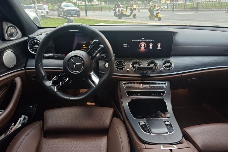 Used Mercedes-Benz E-Class 2021 Facelift E 260 L Sport Edition Headliner