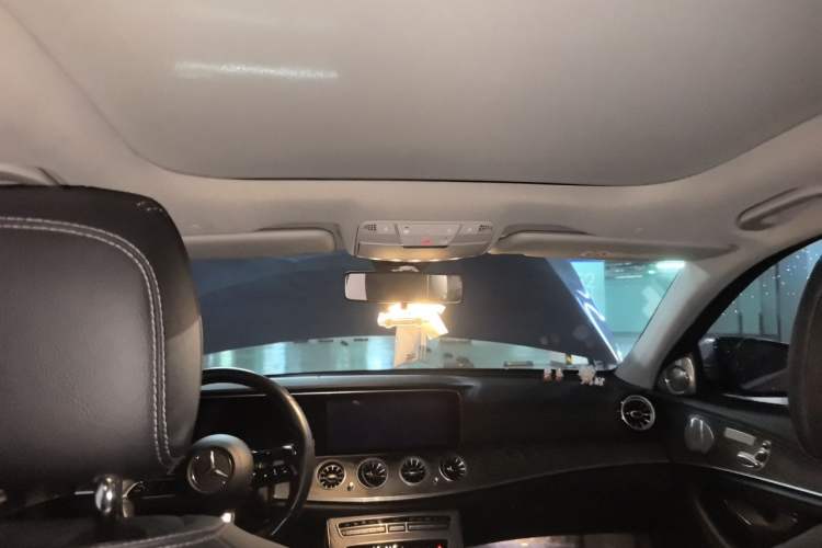 Used Mercedes-Benz E-Class 2021 Facelift E 260 L Sport Edition Headliner