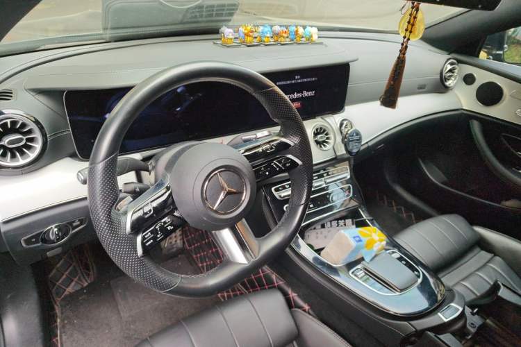Used Mercedes-Benz E-Class 2021 E 300 Coupe Headliner