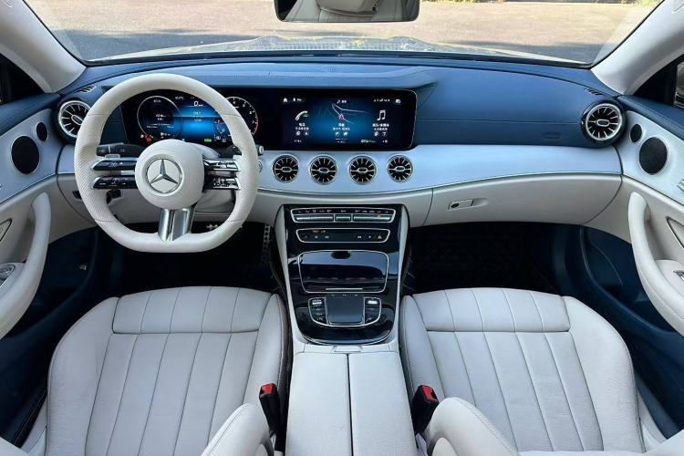 Used Mercedes-Benz E-Class 2021 E 260 Coupe Interior 1