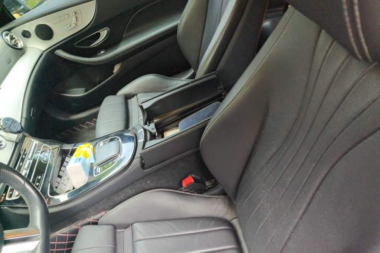 Used Mercedes-Benz E-Class 2021 E 300 Coupe Left Front Seat