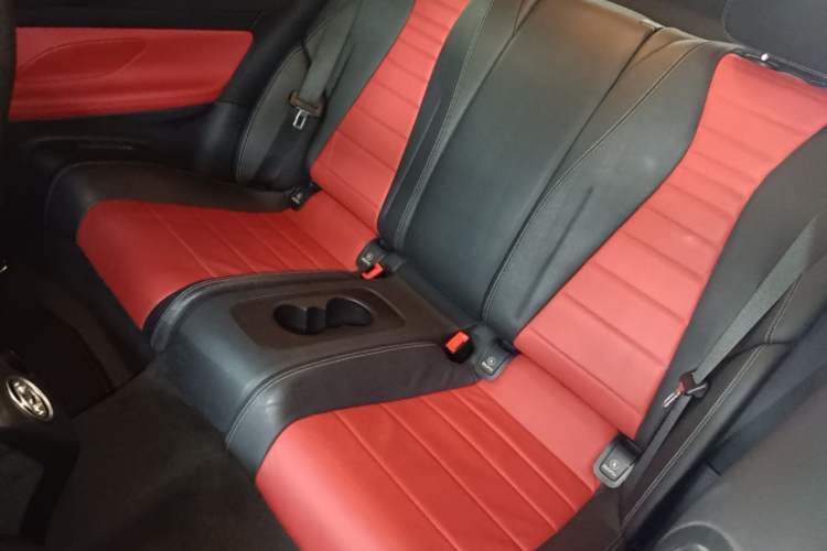 Used Mercedes-Benz E-Class 2021 E 260 Coupe Left Rear Seat