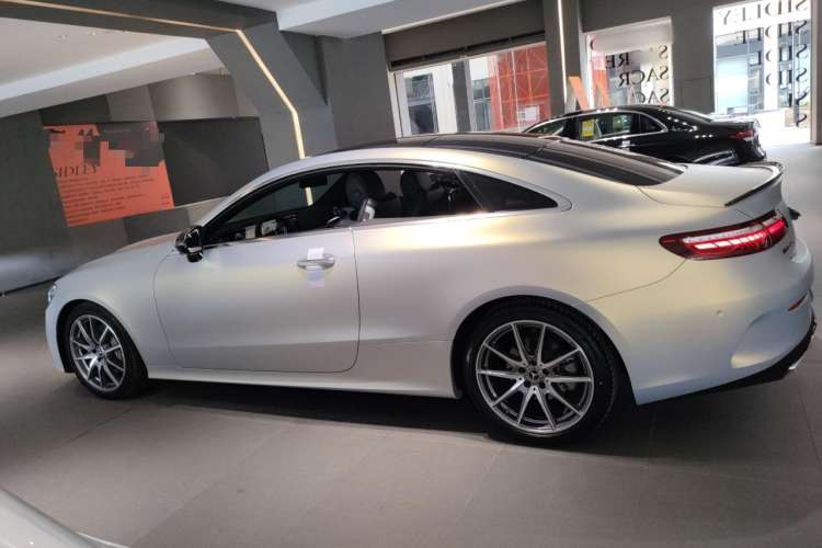 Used Mercedes-Benz E-Class 2021 Facelift E 260 Coupe Left Side