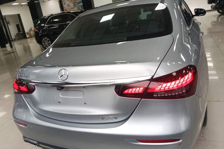 Used Mercedes-Benz E-Class 2021 E 300 L Premium Edition Rear