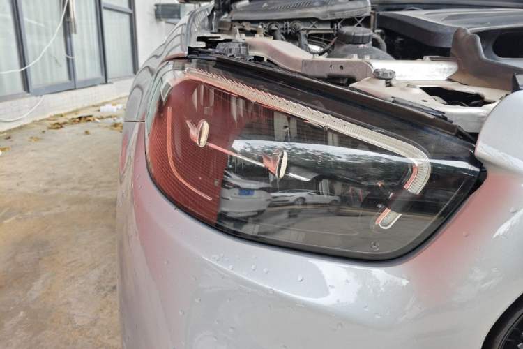 Used Mercedes-Benz E-Class 2021 Restyled E 300 L Sporty and Stylish Edition Right Front Headlight