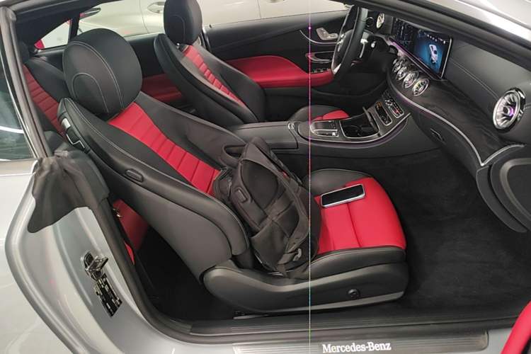 Used Mercedes-Benz E-Class 2021 E 260 Coupe Right Front Seat