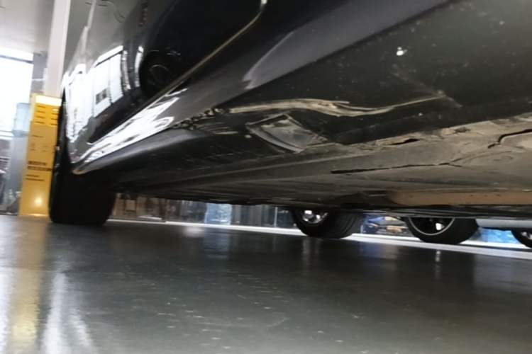 Used Mercedes-Benz E-Class 2021 E 260 Coupe Right Side Sill