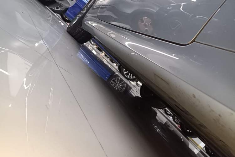 Used Mercedes-Benz E-Class 2021 E 260 Coupe Right Side Sill