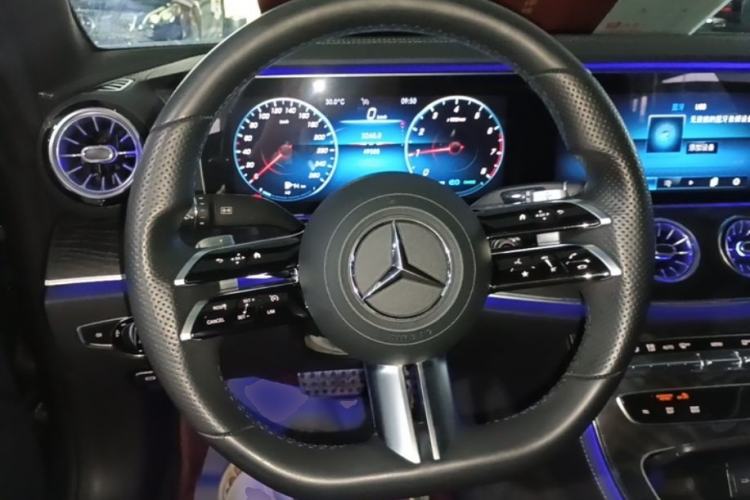 Used Mercedes-Benz E-Class 2021 E 260 Coupe Steering Wheel