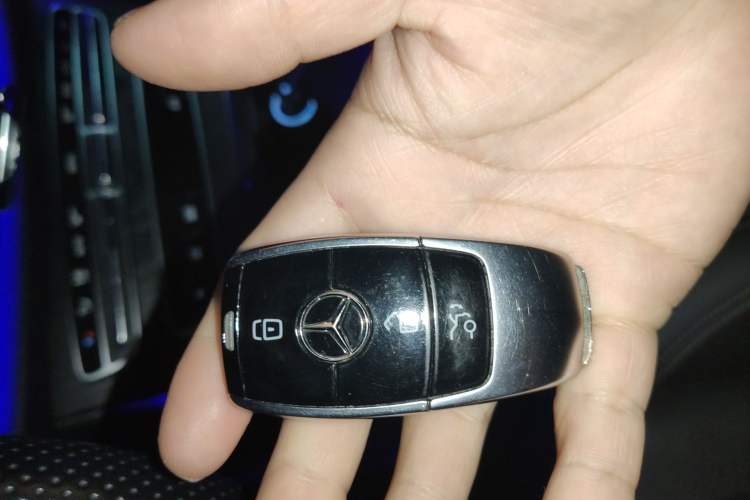 Used Mercedes-Benz E-Class 2021 E 260 Stylish Sports Edition Vehicle Key