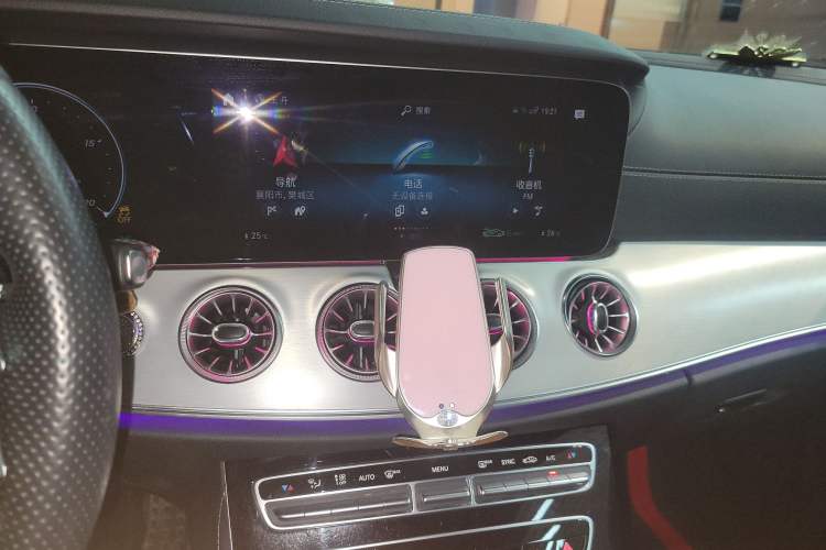 Used Mercedes-Benz E-Class 2021 E 260 Convertible Coupe Audio And AC Panel