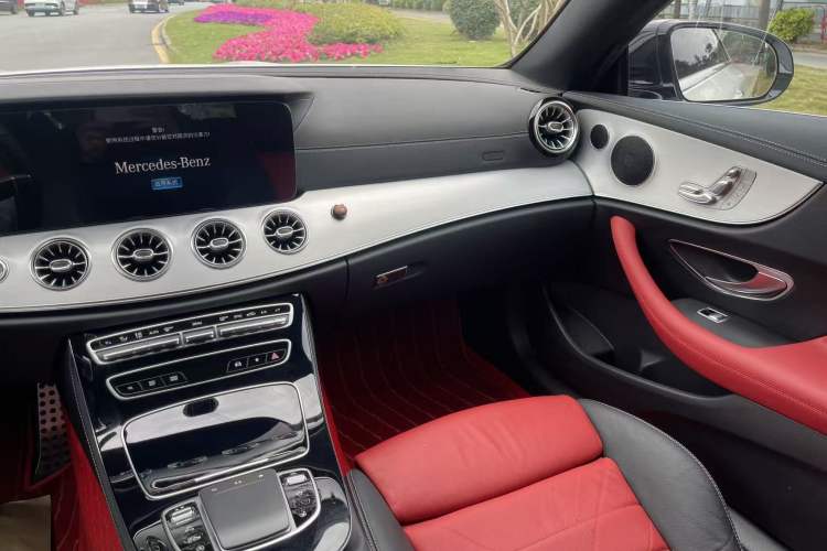Used Mercedes-Benz E-Class 2021 E 260 Coupe Audio And AC Panel