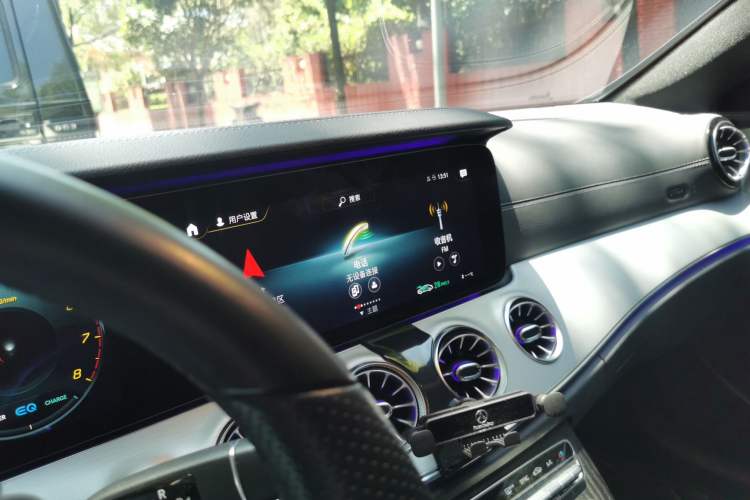 Used Mercedes-Benz E-Class 2021 E 260 Coupe Audio And AC Panel