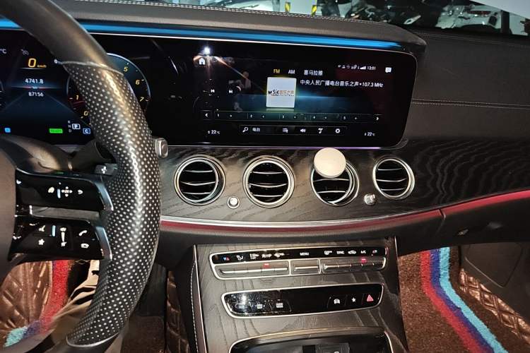 Used Mercedes-Benz E-Class 2021 E 260 Stylish Sports Edition Audio And AC Panel