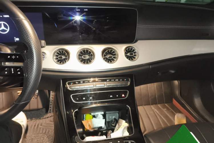 Used Mercedes-Benz E-Class 2021 E 260 Coupe Audio And AC Panel