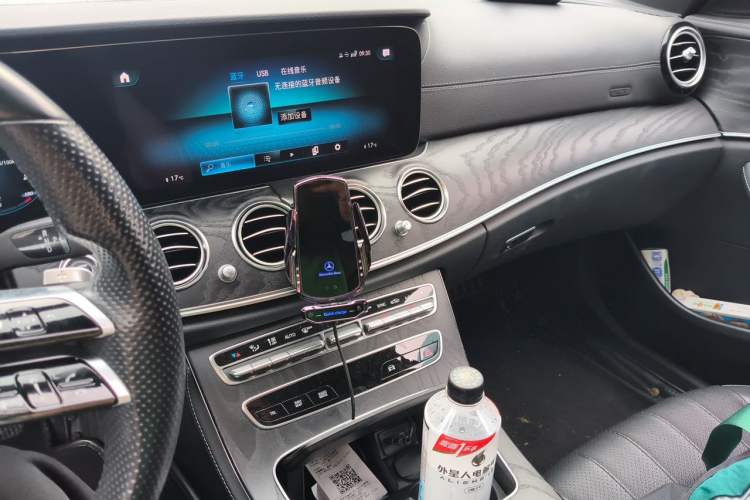 Used Mercedes-Benz E-Class 2021 Updated E 260 Fashion Sport Edition Audio And AC Panel