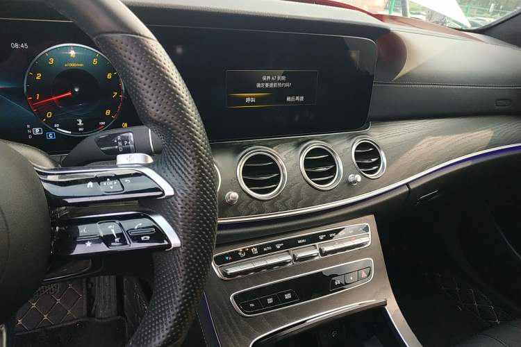 Used Mercedes-Benz E-Class 2021 Updated E 260 Fashion Sport Edition Audio And AC Panel