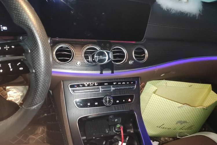 Used Mercedes-Benz E-Class 2021 Restyled E 300 L Sport Luxury Edition Audio And AC Panel