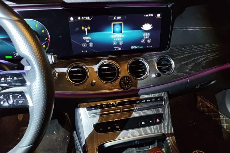Used Mercedes-Benz E-Class 2021 E 260 L Sport Edition Audio And AC Panel