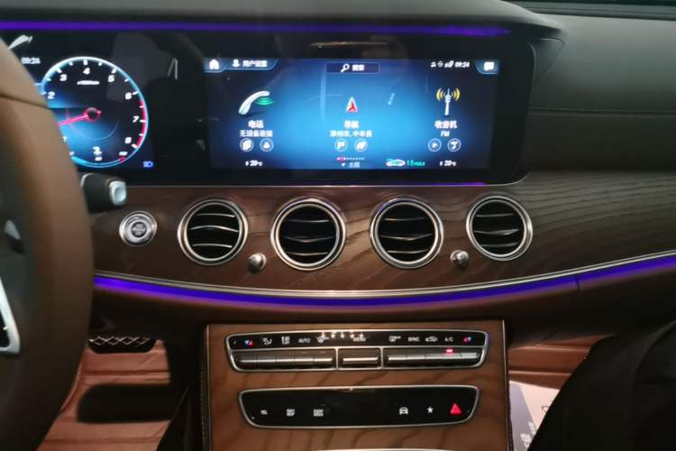 Used Mercedes-Benz E-Class 2021 E 300 L Luxury Model Audio And AC Panel