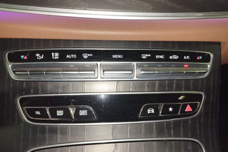 Used Mercedes-Benz E-Class 2021 Facelift E 260 L Sport Edition Audio And AC Panel