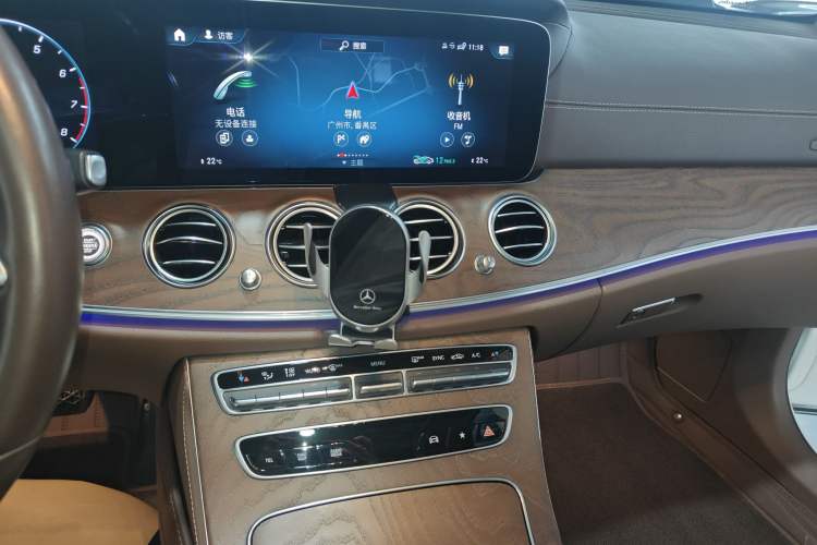 Used Mercedes-Benz E-Class 2021 Restyled E 300 L Luxury Edition Audio And AC Panel