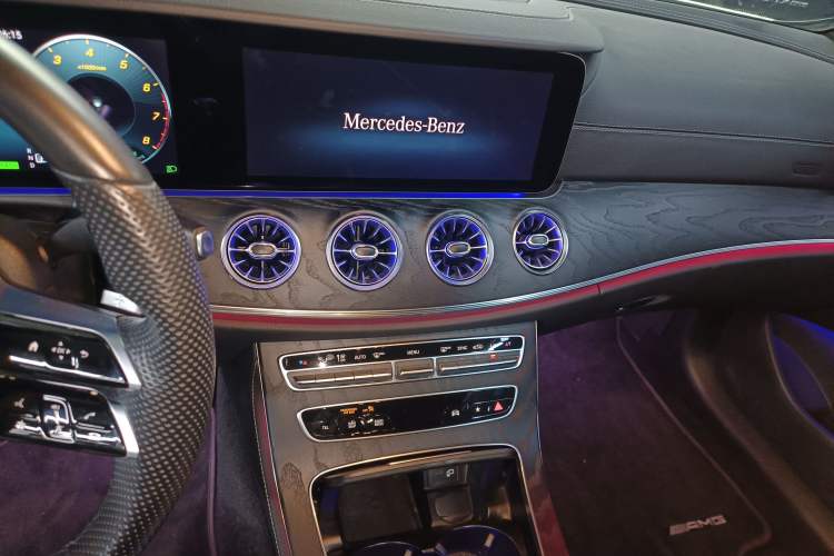 Used Mercedes-Benz E-Class 2021 E 260 Convertible Coupe Audio And AC Panel