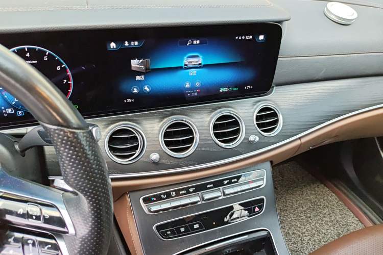 Used Mercedes-Benz E-Class 2021 E 260 L Sport Edition Audio And AC Panel