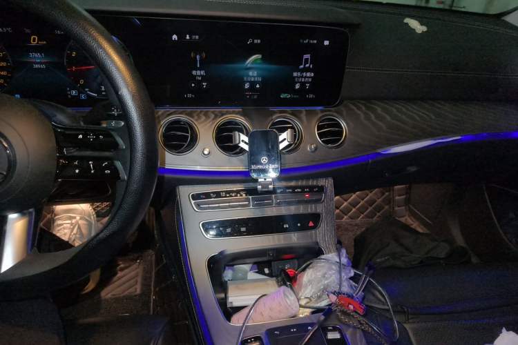 Used Mercedes-Benz E-Class 2021 Facelift E 260 L Sport Edition Audio And AC Panel