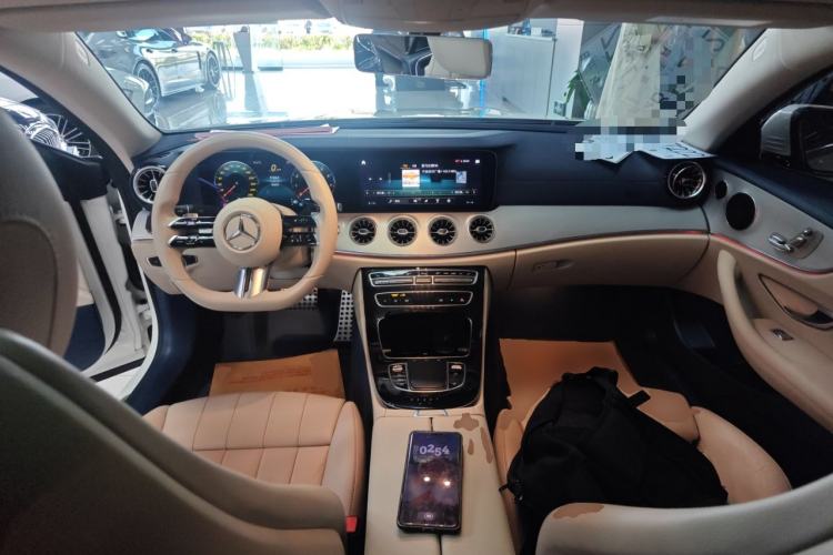 Used Mercedes-Benz E-Class 2021 E 260 Coupe Center Console
