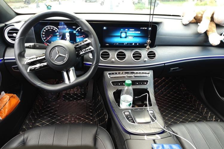 Used Mercedes-Benz E-Class 2021 Updated E 260 Fashion Sport Edition Center Console
