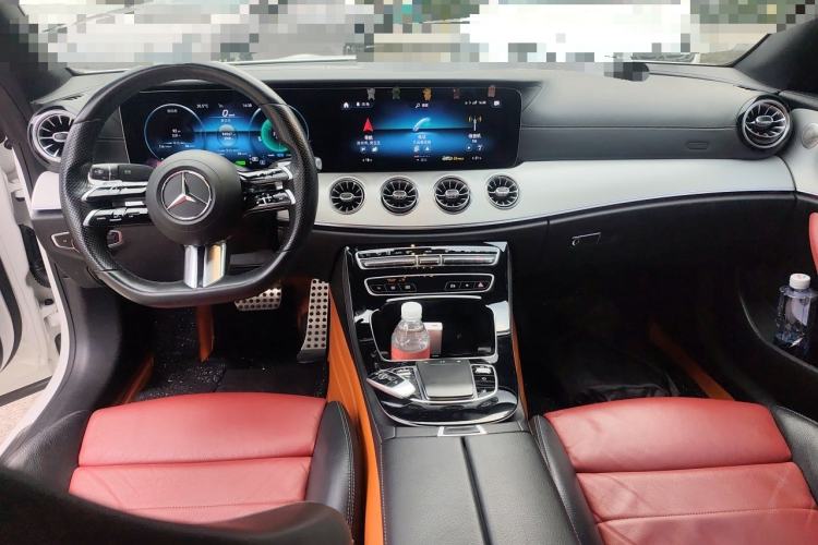 Used Mercedes-Benz E-Class 2021 E 260 Coupe Center Console