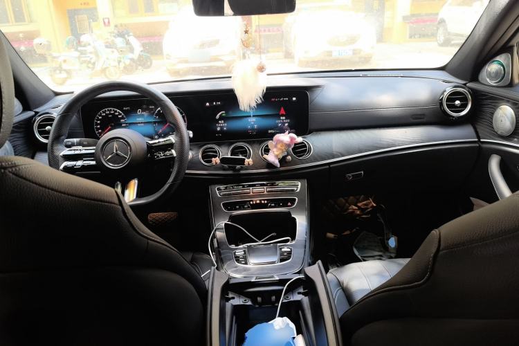 Used Mercedes-Benz E-Class 2021 Updated E 260 Fashion Sport Edition Center Console