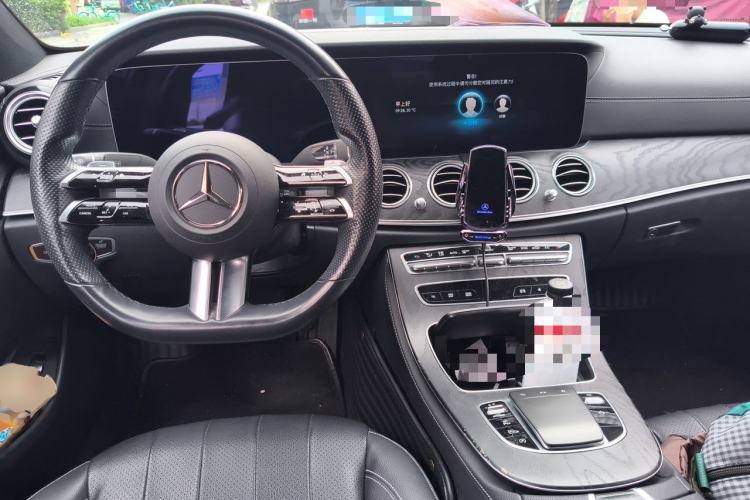 Used Mercedes-Benz E-Class 2021 Updated E 260 Fashion Sport Edition Center Console