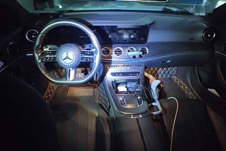 Used Mercedes-Benz E-Class 2021 Updated E 260 Fashion Sport Edition Center Console