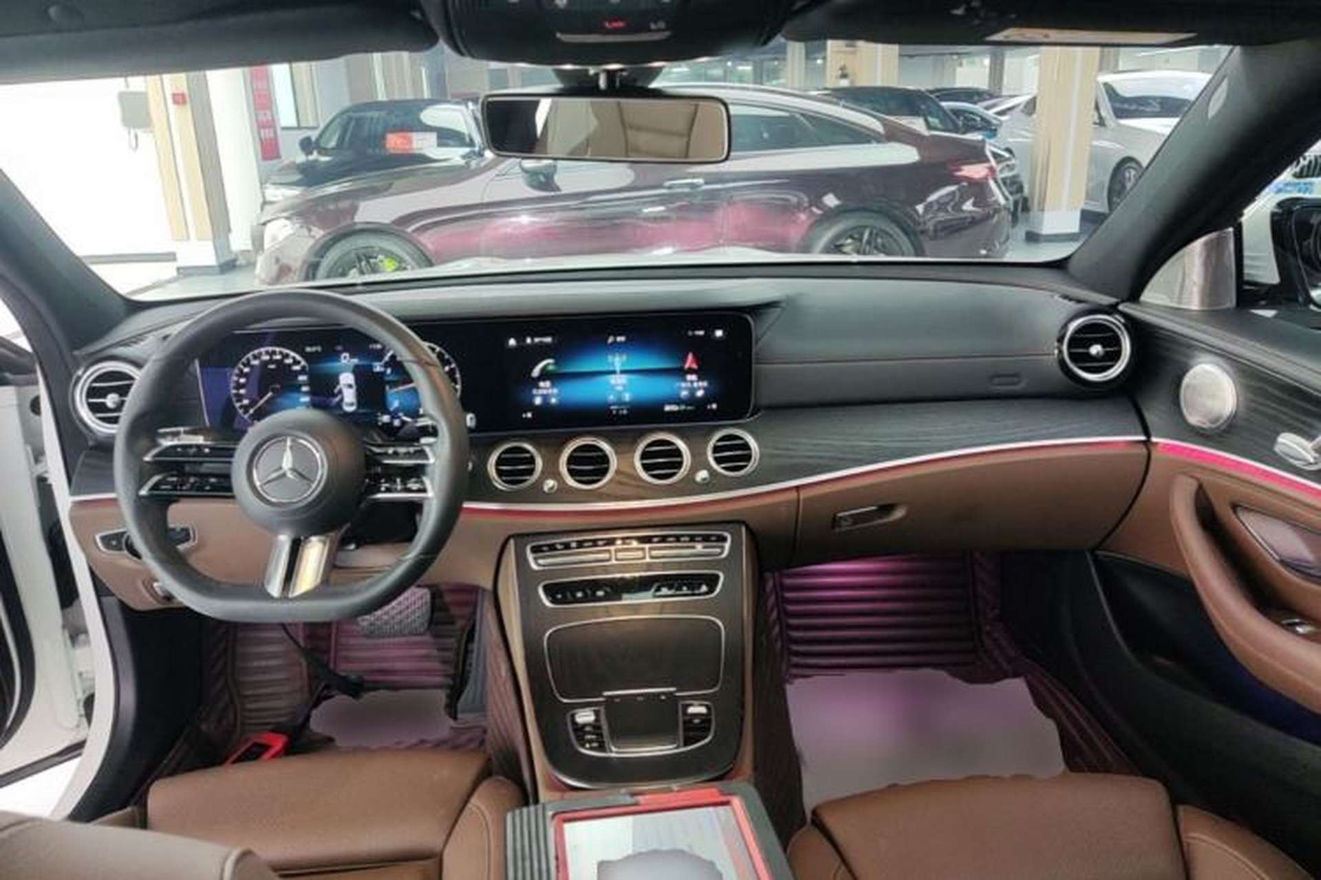 Used Mercedes-Benz E-Class 2021 Facelift E 260 L Sport Edition Center Console
