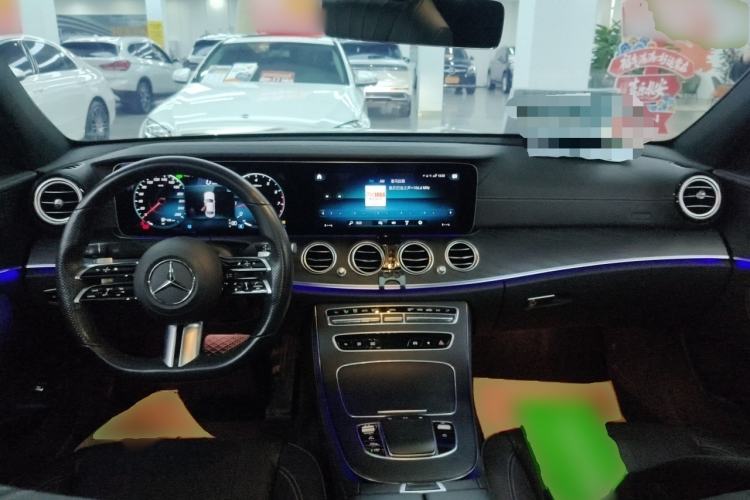 Used Mercedes-Benz E-Class 2021 Updated E 260 Fashion Sport Edition Center Console