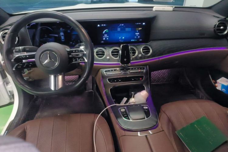Used Mercedes-Benz E-Class 2021 Updated E 260 Fashion Sport Edition Center Console