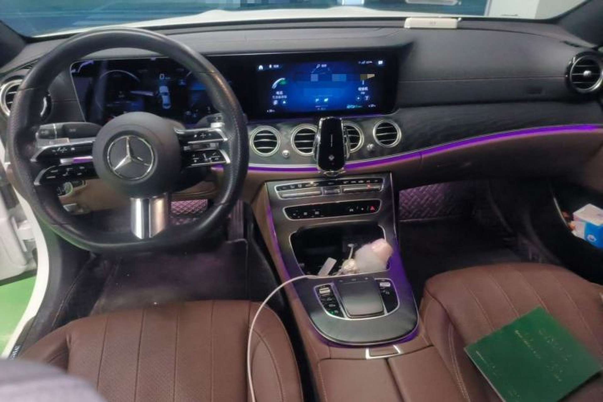 Used Mercedes-Benz E-Class 2021 Updated E 260 Fashion Sport Edition Center Console