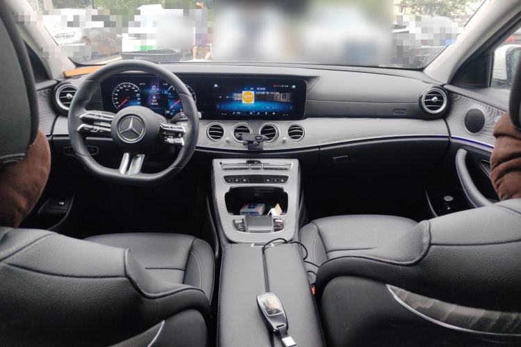 Used Mercedes-Benz E-Class 2021 Restyled E 300 L Sporty and Stylish Edition Center Console